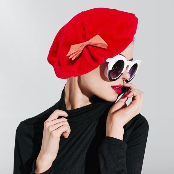 Vintage 60s Red Velvet Beret With Bow main image 4